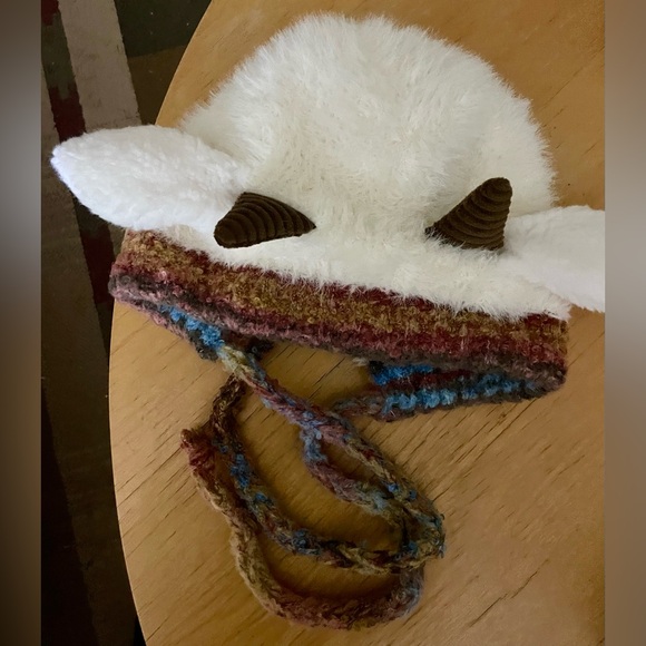 Cozy White Furry Sheep Ear Hat with Horns - Picture 2 of 2